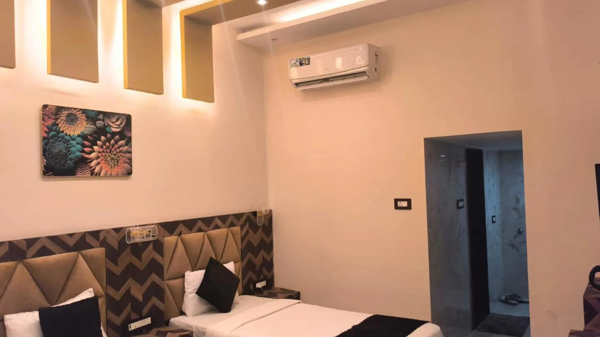 Hotel Devvanshi Vila Varanasi
